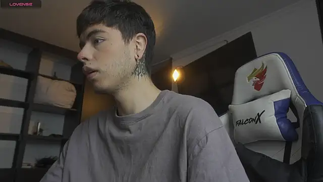 Snapshot of _morghan_ chatting on 09-19-25, 04:07 morghan online show from 09-19-25, 04:07