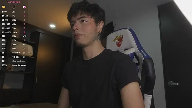 Snapshot of _morghan_ chatting on 10-22-25, 02:01 morghan online show from 10-22-25, 02:01