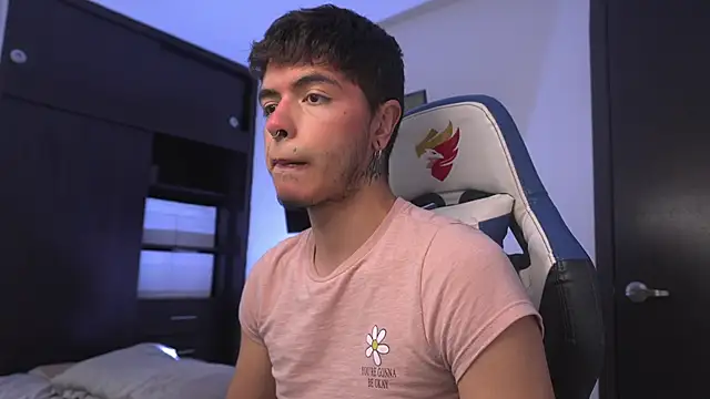 Snapshot of _morghan_ chatting on 03-10-26, 05:07 morghan online show from 03-10-26, 05:07