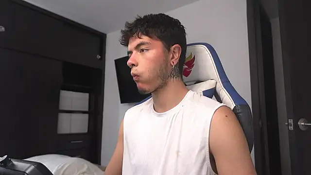 Snapshot of _morghan_ chatting on 03-11-26, 05:08 morghan online show from 03-11-26, 05:08