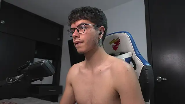 Snapshot of _morghan_ chatting on 03-24-26, 12:48 morghan online show from 03-24-26, 12:48