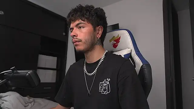 Snapshot of _morghan_ chatting on 04-08-26, 06:08 morghan online show from 04-08-26, 06:08