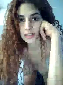 Snapshot of Kleopatracolo chatting on 01-19-25, 07:26 Kleopatracolo online show from 01-19-25, 07:26