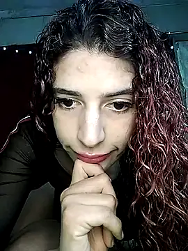 Snapshot of Kleopatracolo chatting on 09-10-25, 10:32 Kleopatracolo online show from 09-10-25, 10:32