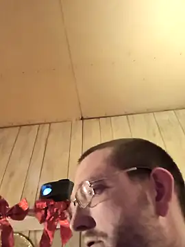 davisdesiresxh online show from 02-06-25, 12:11