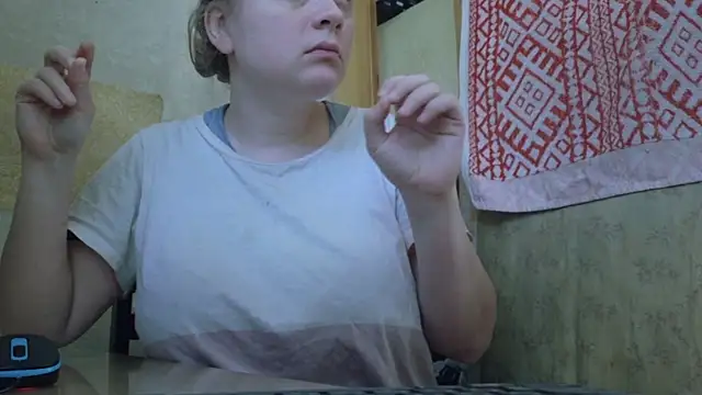 Snapshot of FrumCake chatting on 05-01-26, 02:43 FrumCake online show from 05-01-26, 02:43