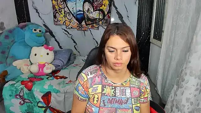 Snapshot of andromeda_xx chatting on 11-14-25, 09:41 andromeda xx online show from 11-14-25, 09:41