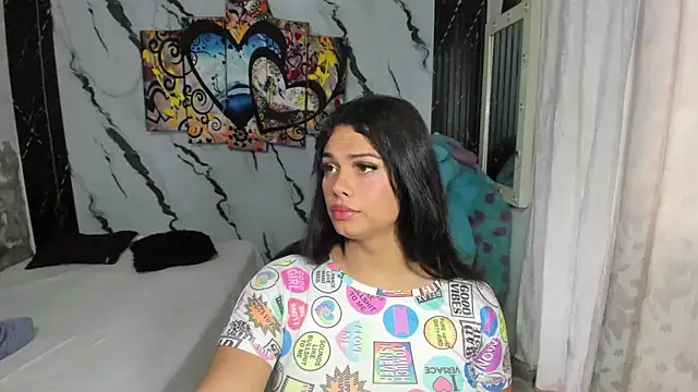 Snapshot of andromeda_xx chatting on 11-27-25, 02:52 andromeda xx online show from 11-27-25, 02:52