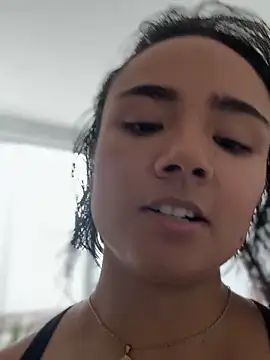 Lea Foster online show from 09-21-25, 07:59