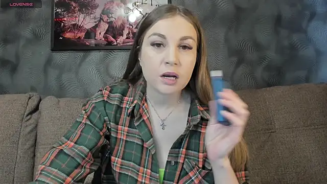 CassieMils online show from 03-01-25, 07:41