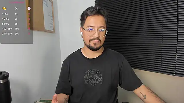 DaviidEvans  online show from 12-22-24, 03:11