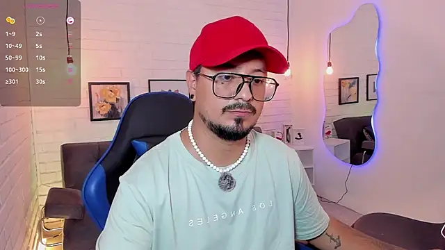 DaviidEvans  online show from 09-17-25, 04:03