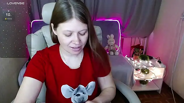 Snapshot of alekasamui chatting on 01-16-25, 05:00 alekasamui online show from 01-16-25, 05:00