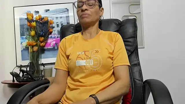 Aries Mature online show from 10-11-25, 02:26