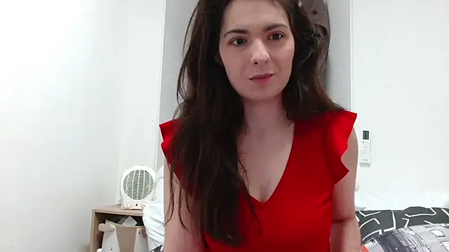 desirmiss1 online show from 10-28-25, 07:45