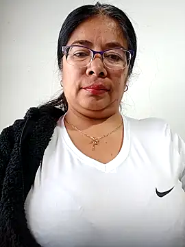 Snapshot of __valentina18 chatting on 03-03-25, 01:20   valentina18 online show from 03-03-25, 01:20