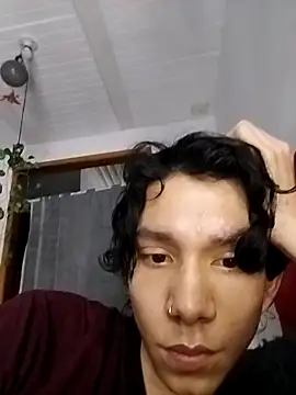 Snapshot of LAICK_01 chatting on 06-02-26, 06:15 LAICK 01 online show from 06-02-26, 06:15