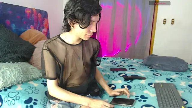 Snapshot of LAICK_01 chatting on 07-26-26, 11:33 LAICK 01 online show from 07-26-26, 11:33