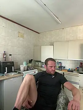 Snapshot of FuelX@xh chatting on 07-23-26, 07:01 FuelXxh online show from 07-23-26, 07:01