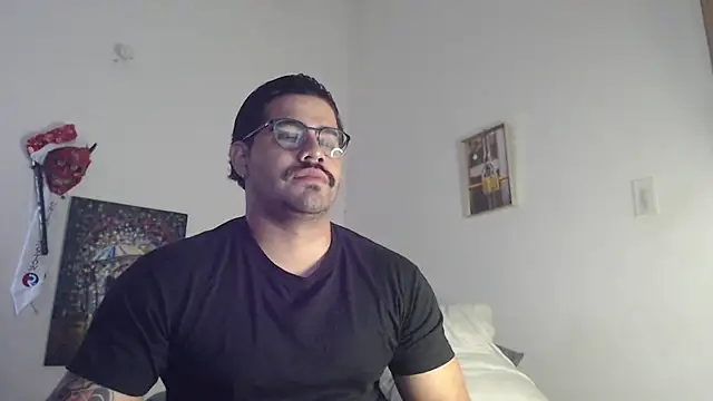 Snapshot of _Coddygold_ chatting on 12-21-24, 12:06  Coddygold  online show from 12-21-24, 12:06