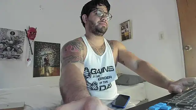 Snapshot of _Coddygold_ chatting on 01-03-25, 12:41  Coddygold  online show from 01-03-25, 12:41