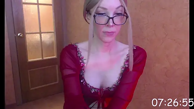 Snapshot of Sonitka chatting on 06-07-26, 12:42 Sonitka online show from 06-07-26, 12:42