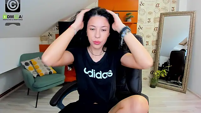 EmillyTaylor online show from 01-15-25, 04:36