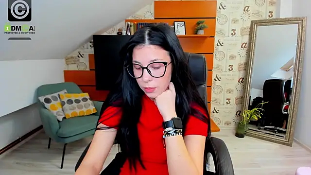 EmillyTaylor online show from 01-20-25, 07:25