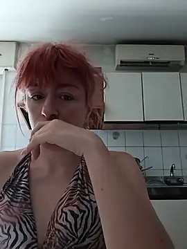 Snapshot of Annarella_Pika chatting on 07-01-26, 12:29 Annarella Pika online show from 07-01-26, 12:29