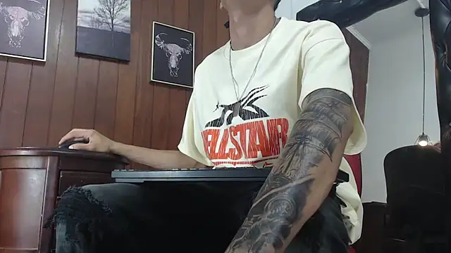 GaboReyes online show from 09-14-25, 04:00