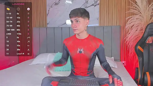 Snapshot of DustinLevine chatting on 02-18-26, 12:23 DustinLevine online show from 02-18-26, 12:23