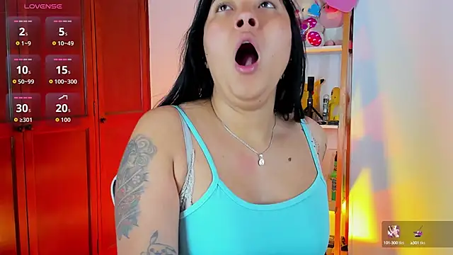 Snapshot of eymy-hadid chatting on 09-15-25, 03:01 eymy-hadid online show from 09-15-25, 03:01