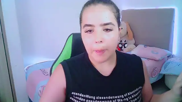  alicia z online show from 01-25-25, 06:02