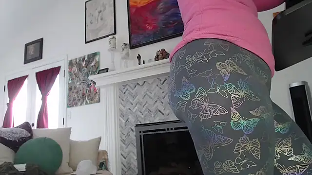 AuroraWillows online show from 03-19-25, 09:05