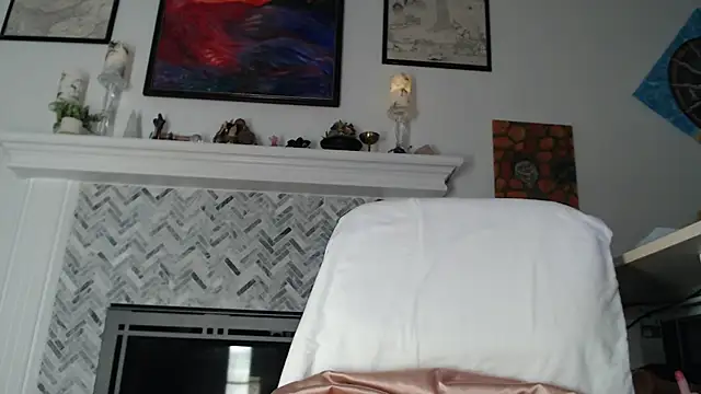 AuroraWillows online show from 02-28-26, 03:40