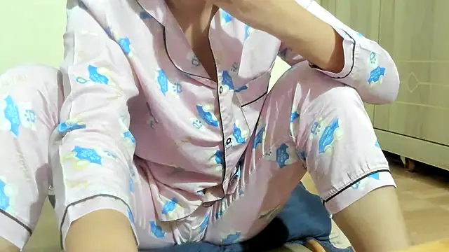 Beauty Asian Tina online show from 02-26-25, 10:58