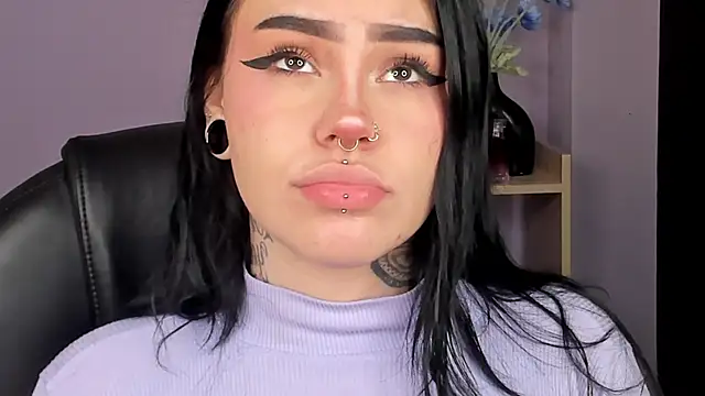 Snapshot of Jas_miin chatting on 09-25-25, 02:15 Jas miin online show from 09-25-25, 02:15