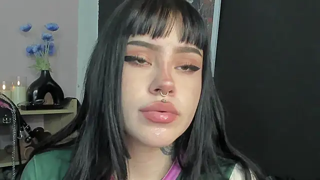 Snapshot of Jas_miin chatting on 11-08-25, 02:01 Jas miin online show from 11-08-25, 02:01