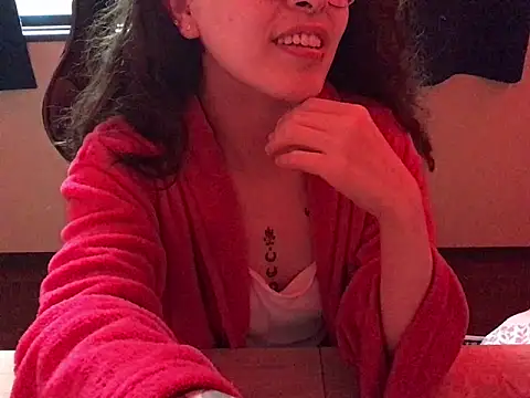 Snapshot of YumieCp chatting on 03-12-25, 11:20 YumieCp online show from 03-12-25, 11:20