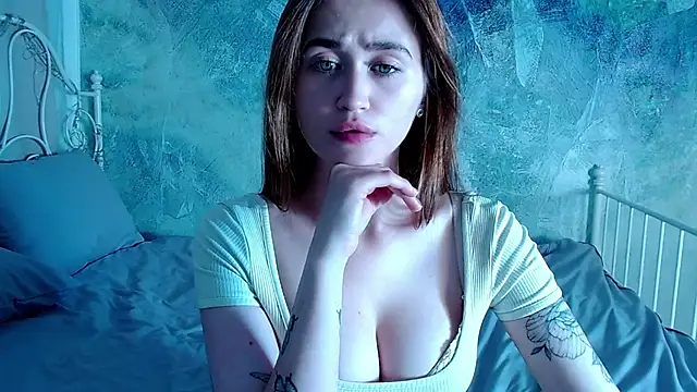 millllina online show from 10-02-25, 02:35