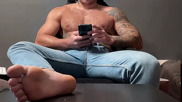 Mr YourGod online show from 04-25-26, 06:49