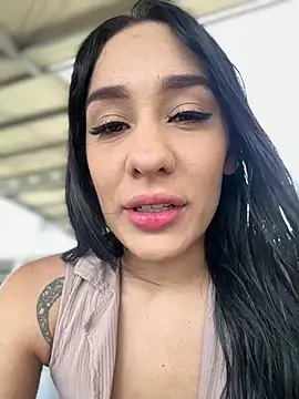 Snapshot of __IRIS__ chatting on 07-07-26, 03:49 IRIS online show from 07-07-26, 03:49