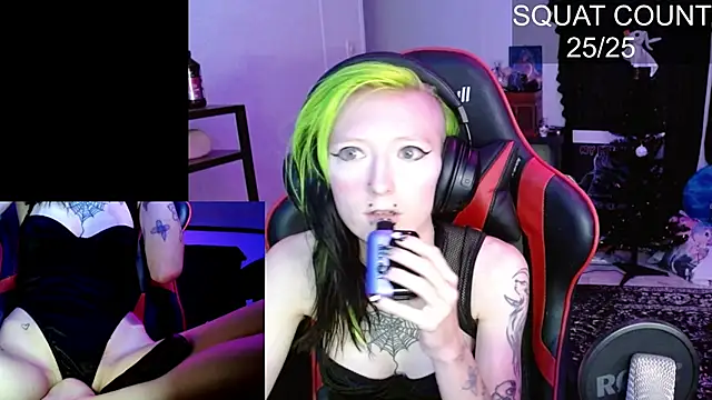 alicewonder09 online show from 11-23-25, 05:18