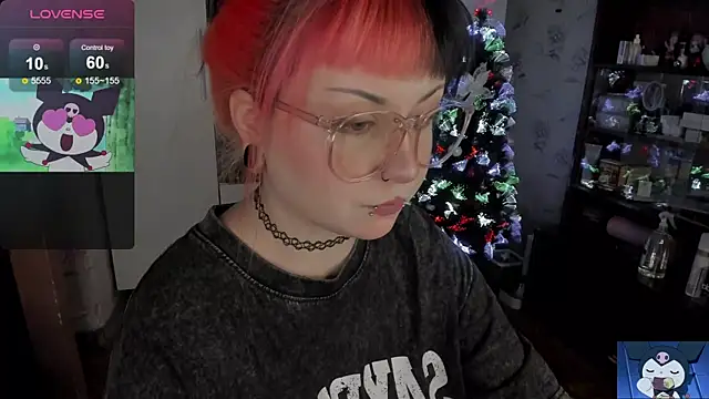 t0riayun0 online show from 12-21-25, 10:06