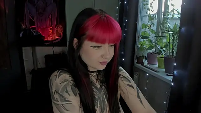 t0riayun0 online show from 06-04-26, 06:25