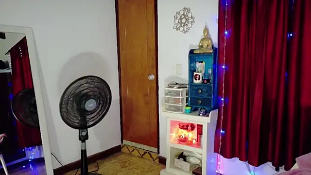 hottplay online show from 01-30-25, 03:40