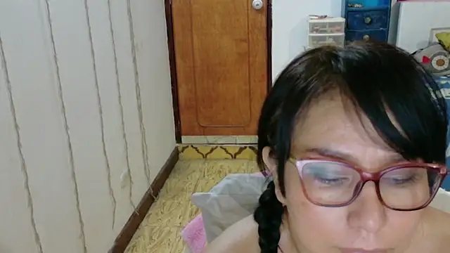 hottplay online show from 09-17-25, 12:18