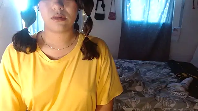 Snapshot of Amal_Hadid chatting on 09-09-25, 10:31 Amal Hadid online show from 09-09-25, 10:31