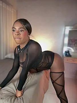 Snapshot of shannol_ryan chatting on 02-13-26, 01:56 shannol ryan online show from 02-13-26, 01:56