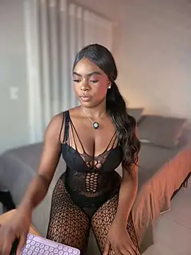 Snapshot of shannol_ryan chatting on 02-17-26, 12:40 shannol ryan online show from 02-17-26, 12:40